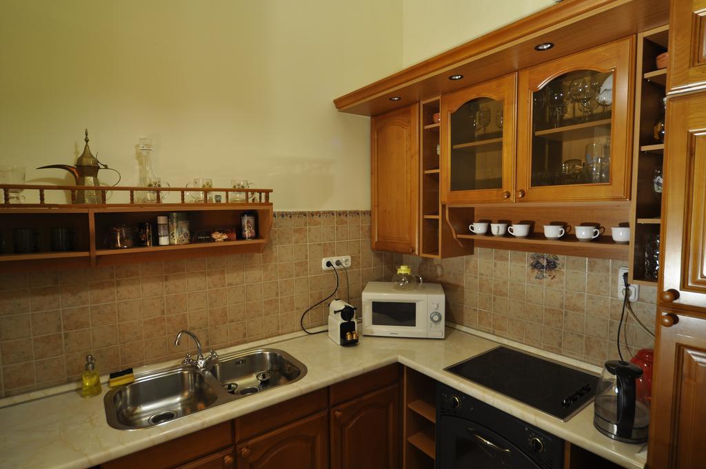 Charming Art Deco Flat Apartment Будапеща Екстериор снимка