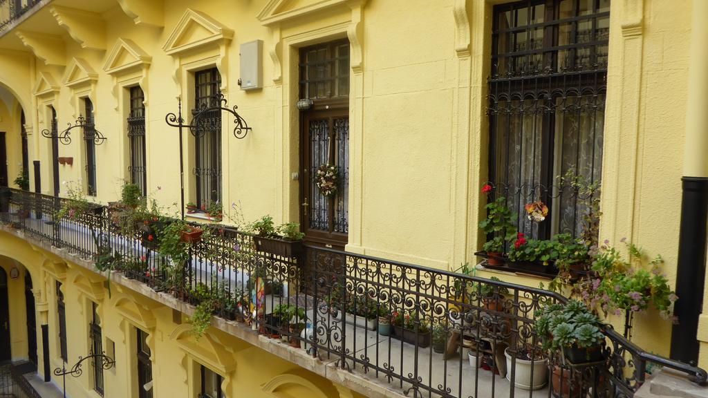 Charming Art Deco Flat Apartment Будапеща Екстериор снимка